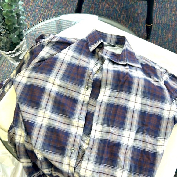 Vince Shirt - Picture 1 of 2